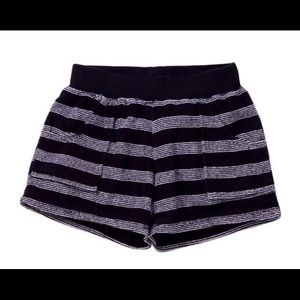 NWT Splendid looped terry stripe active shorts. Big Girls size 10.